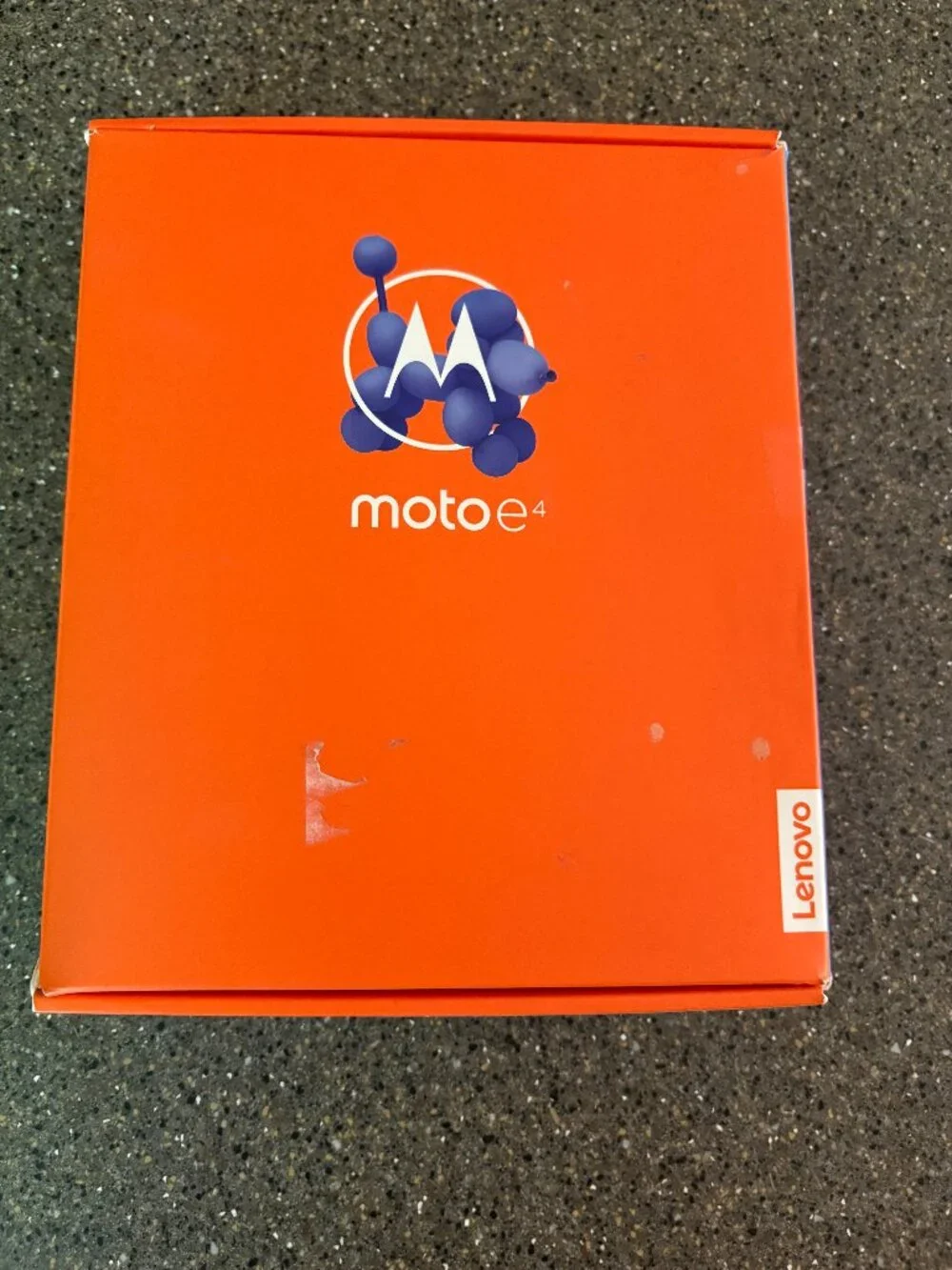 NIB Motorola Moto e4 phone